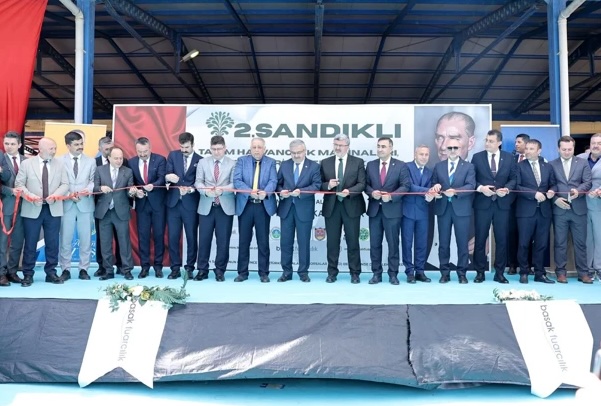 Sandıklı’da Tarım, Hayvancılık ve Seracılık Fuarı Başladı 